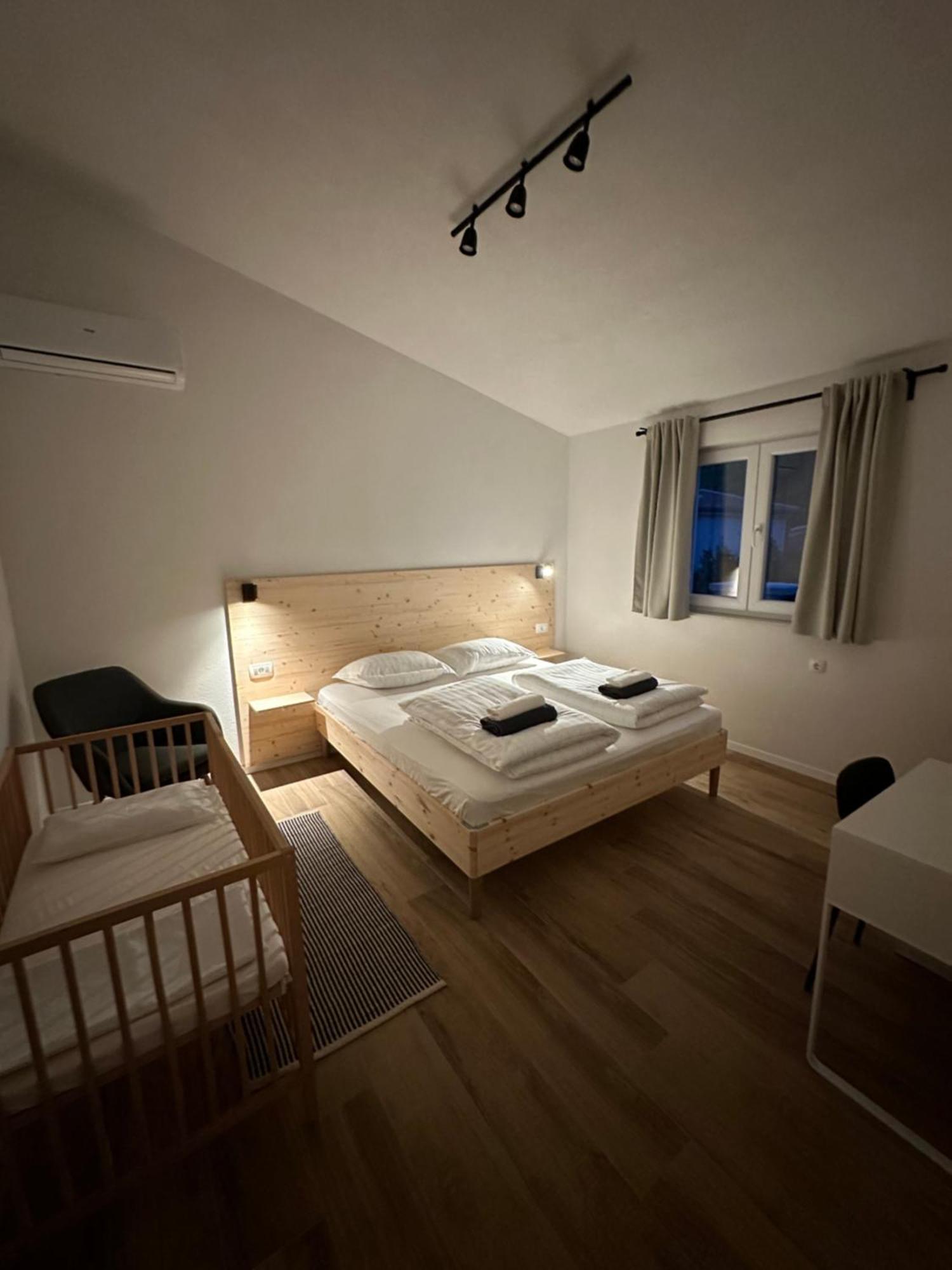 Apartamento Climber Starigrad Paklenica Exterior foto